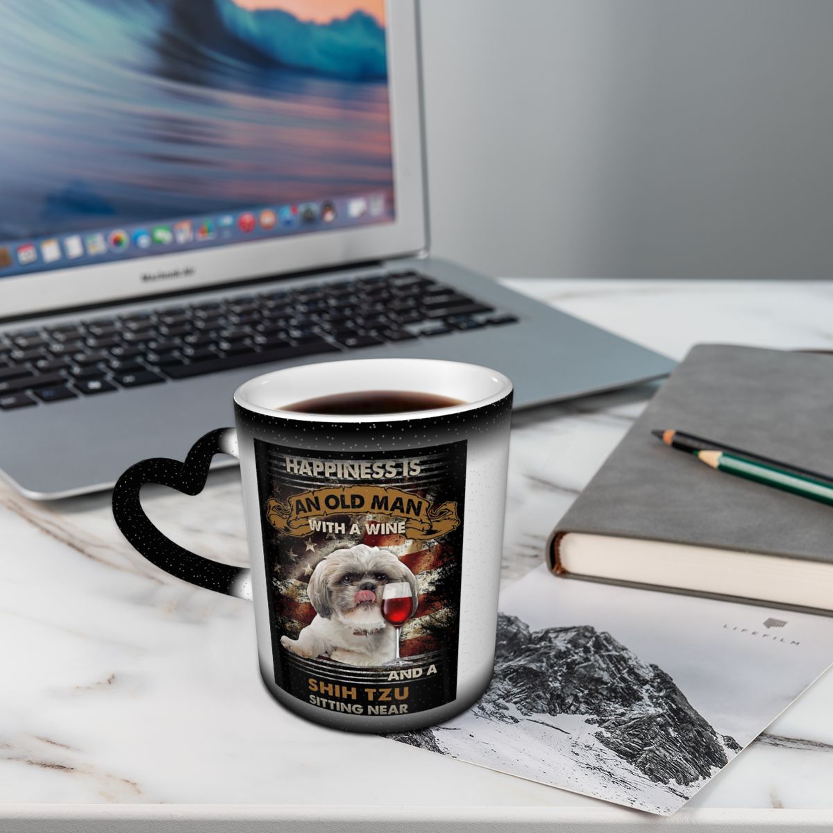 Coffee Tea Near - La felicidad es un anciano con